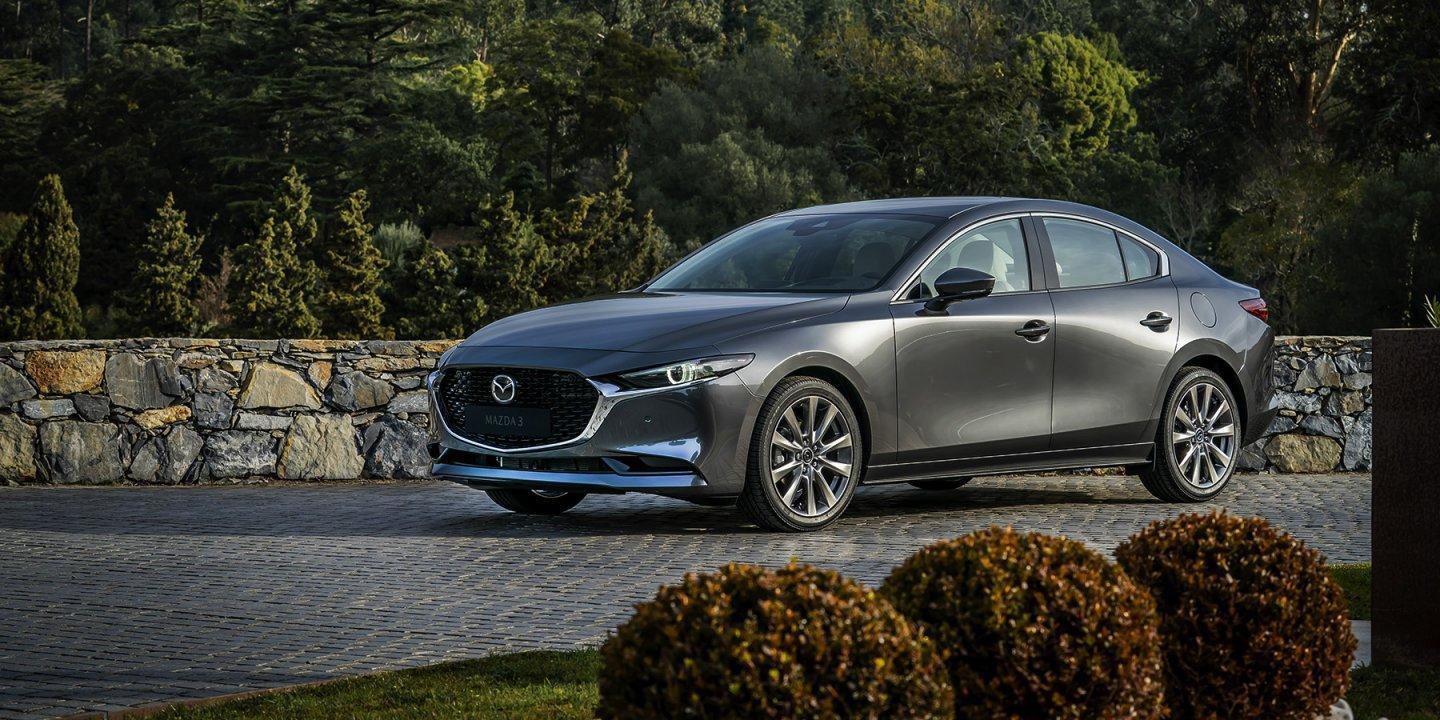 MAZDA 3 Sedan 2021